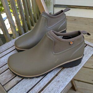Bogs Sauvie Chelsea waterproof slip-on boots